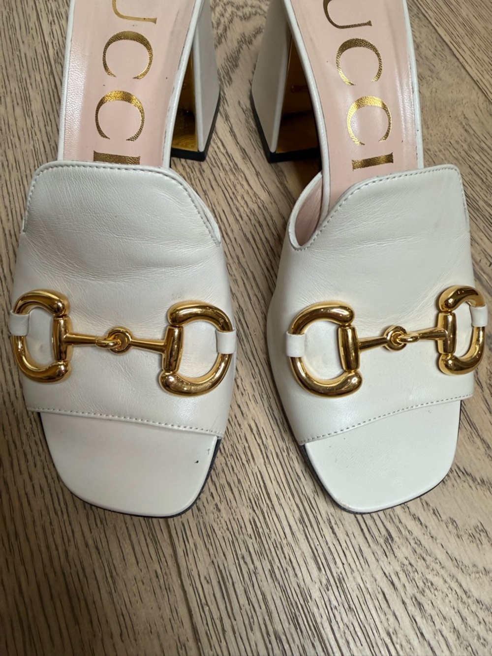 Gucci Horsebit block heel slide sandals with Gold Hardware - Picture 4 of 6